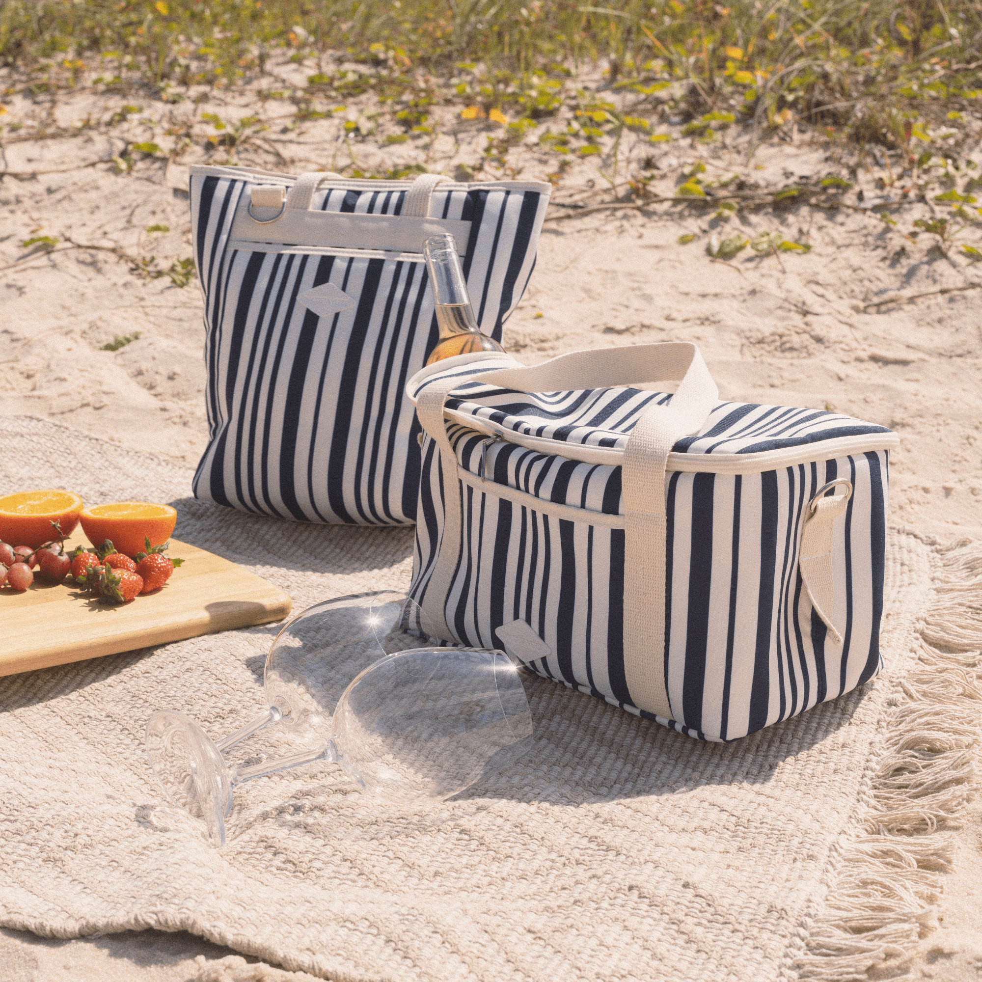Box Cooler Navy Stripe - DACOSTA